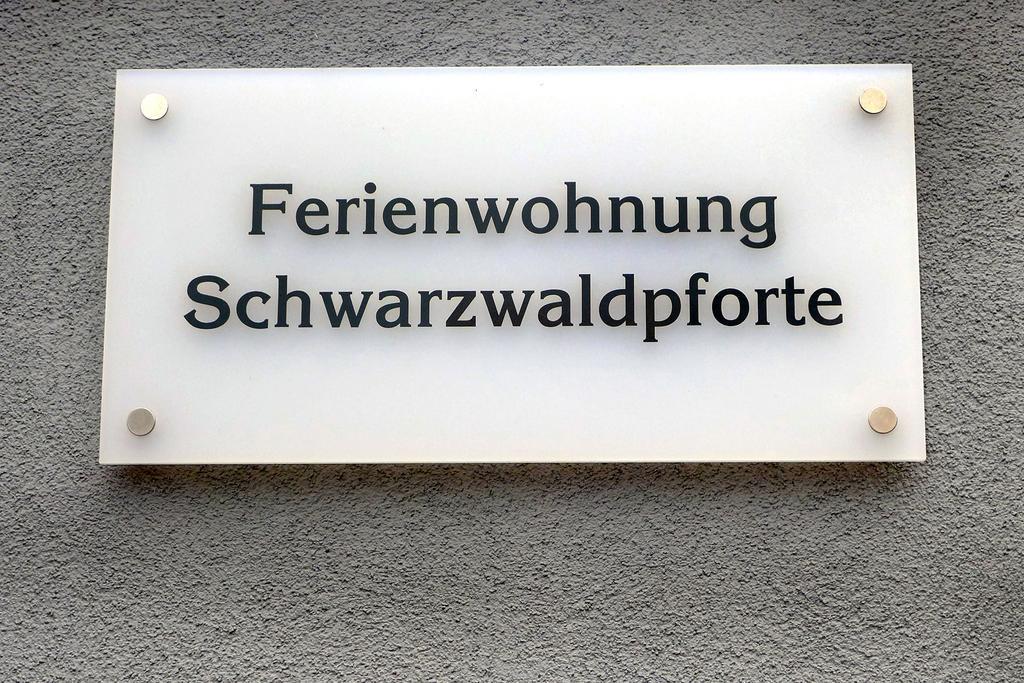 Ferienwohnungen Schwarzwaldpforte Engelsbrand Buitenkant foto